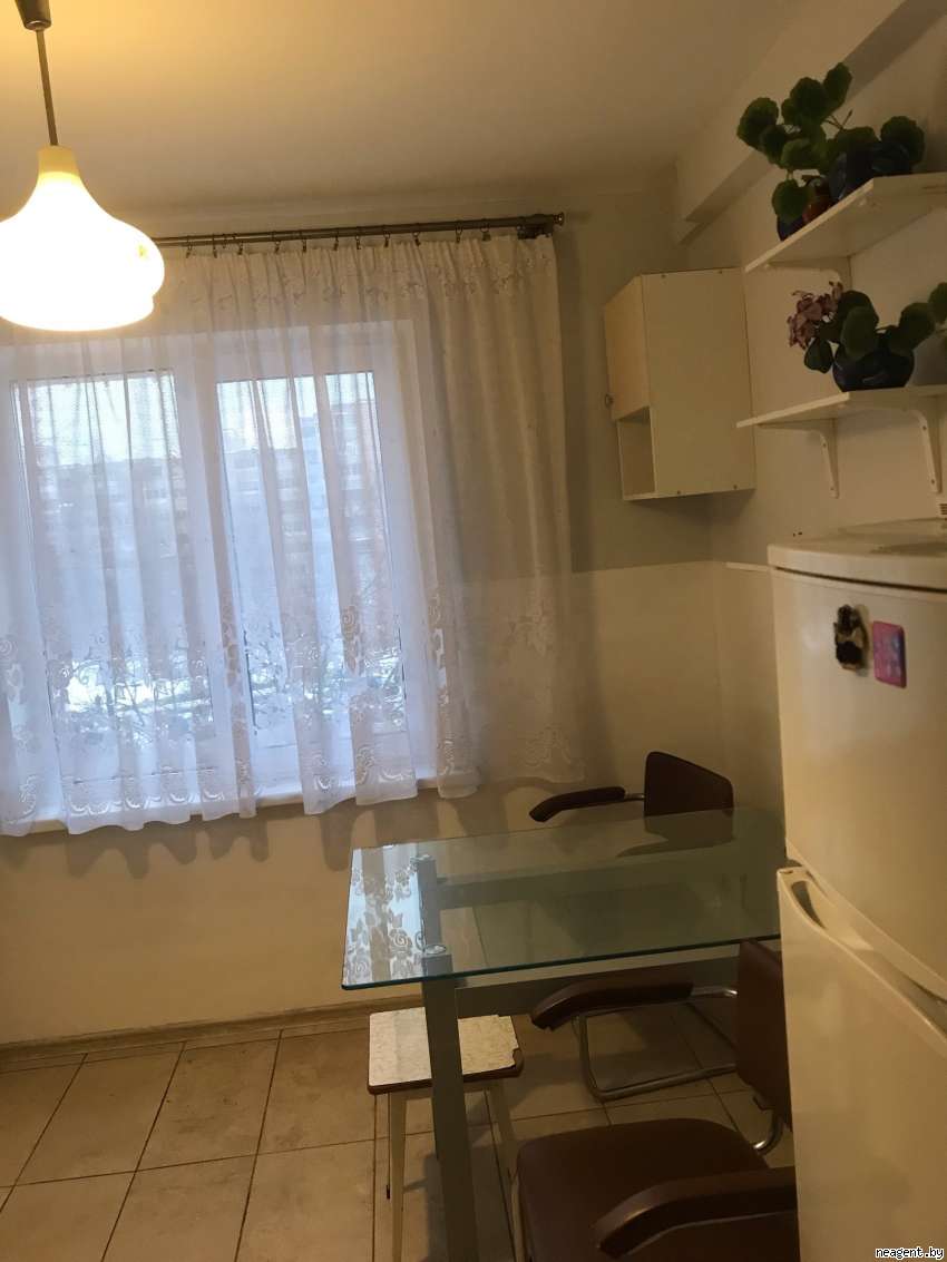 3-комнатная квартира, ул. Асаналиева, 6/2, 1107 рублей: фото 2
