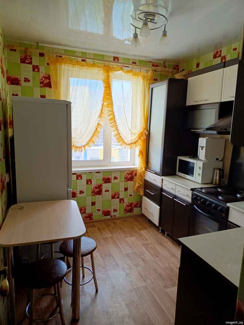 2-комнатная квартира, ул. Заславская, 12, 300 рублей: фото 4