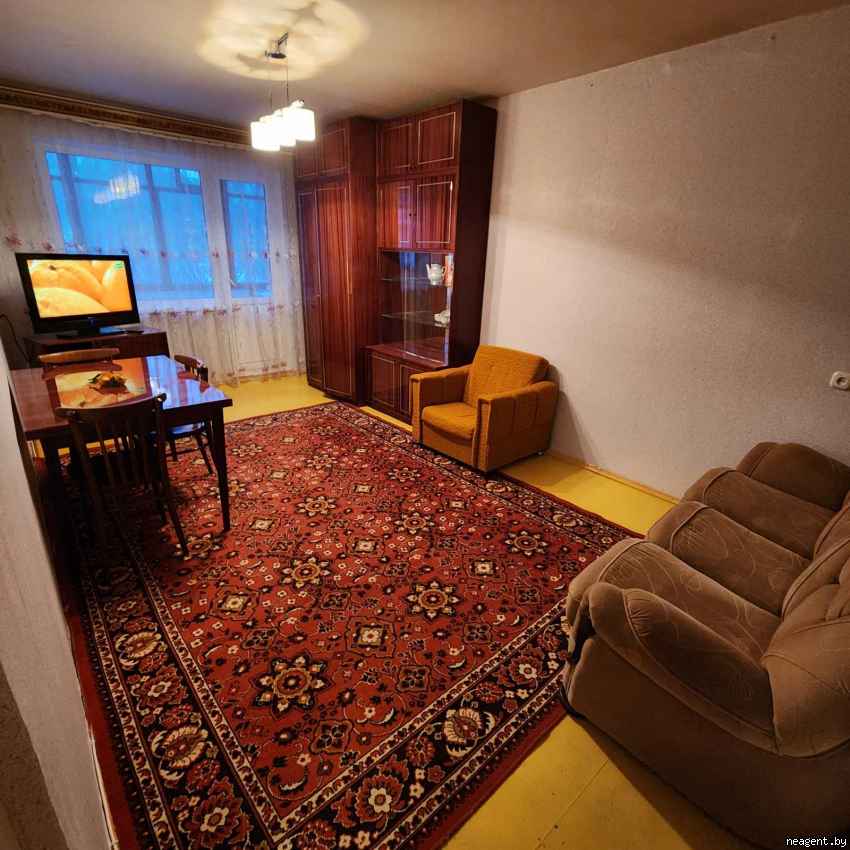 3-комнатная квартира,  ул. Седых, 1233 рублей: фото 1