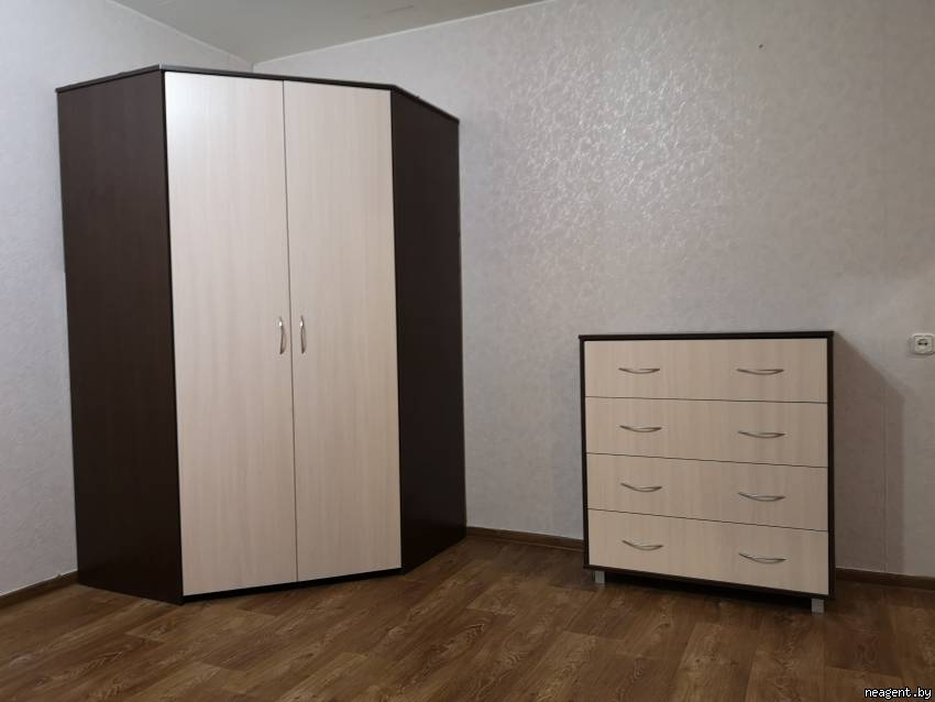 1-комнатная квартира, ул. Розы Люксембург, 167, 909 рублей: фото 2