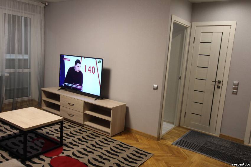 1-комнатная квартира, ул. Веры Хоружей, 16, 1283 рублей: фото 1