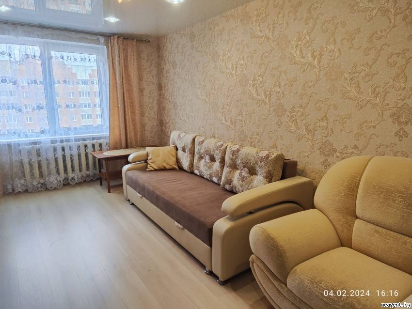 2-комнатная квартира, ул. Багратиона, 67, 1125 рублей: фото 1