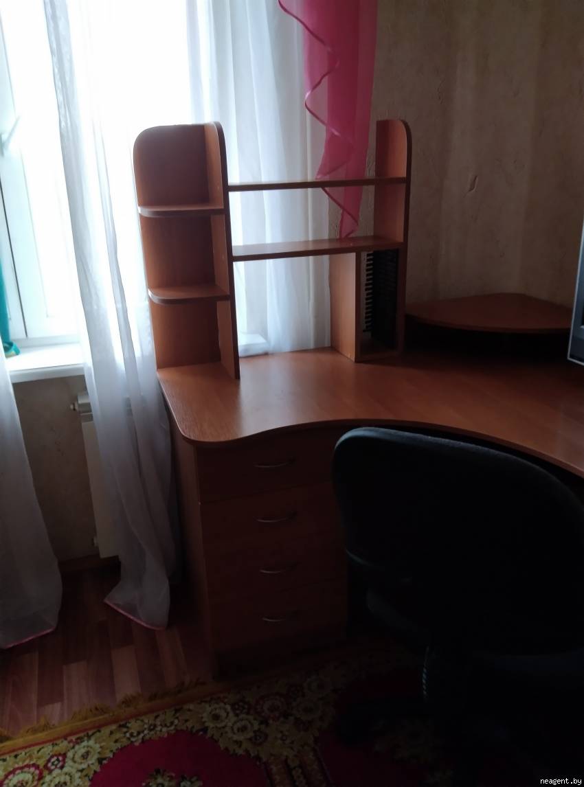 Комната, Есенина, 7, 320 рублей: фото 2