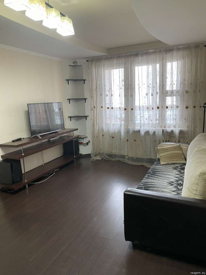 1-комнатная квартира, ул. Игнатовского, 10, 942 рублей: фото 1