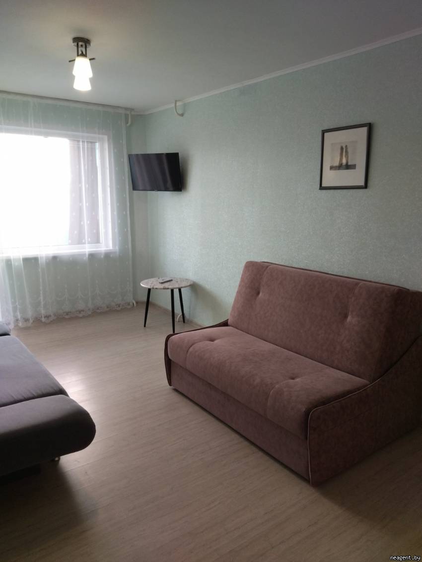 1-комнатная квартира, ул. Шишкина, 26, 80 рублей: фото 1