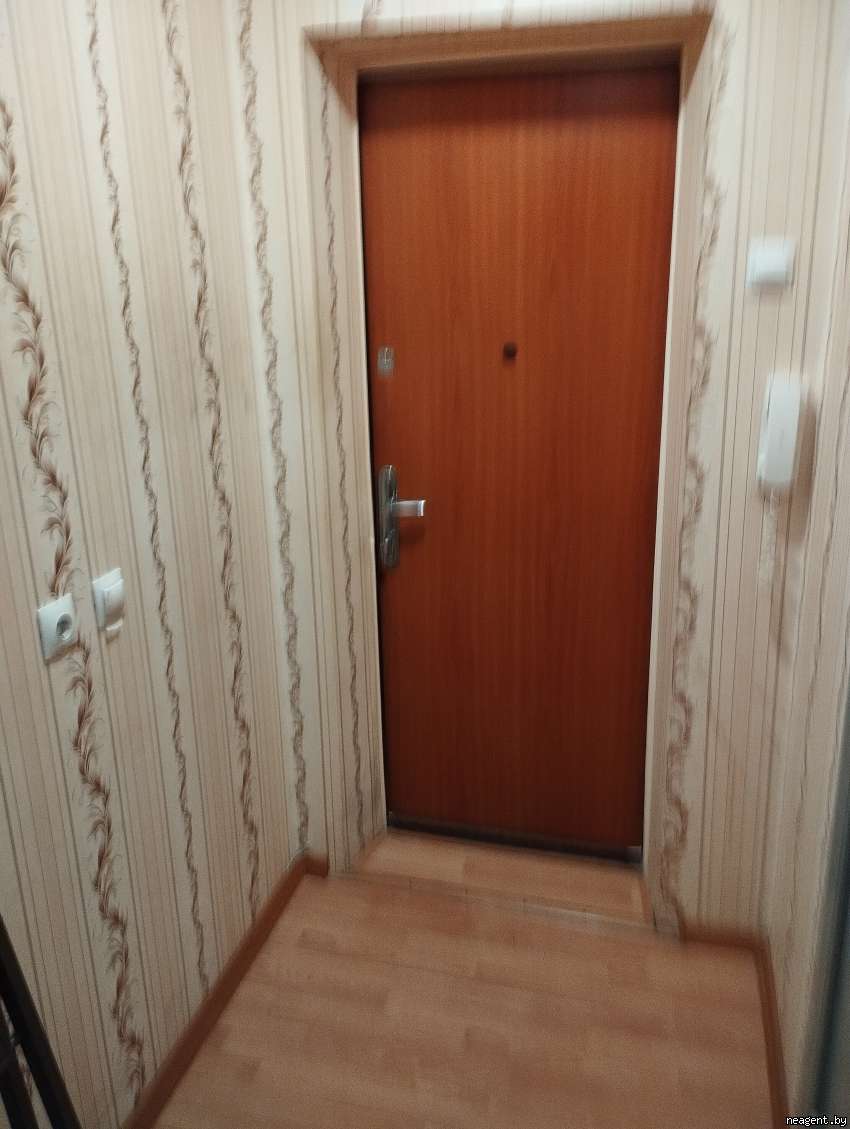 2-комнатная квартира, Осипенко, 19, 911 рублей: фото 3