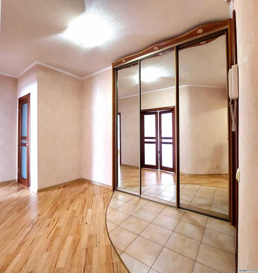 2-комнатная квартира, Проспект Независимости, 185, 1698 рублей: фото 1