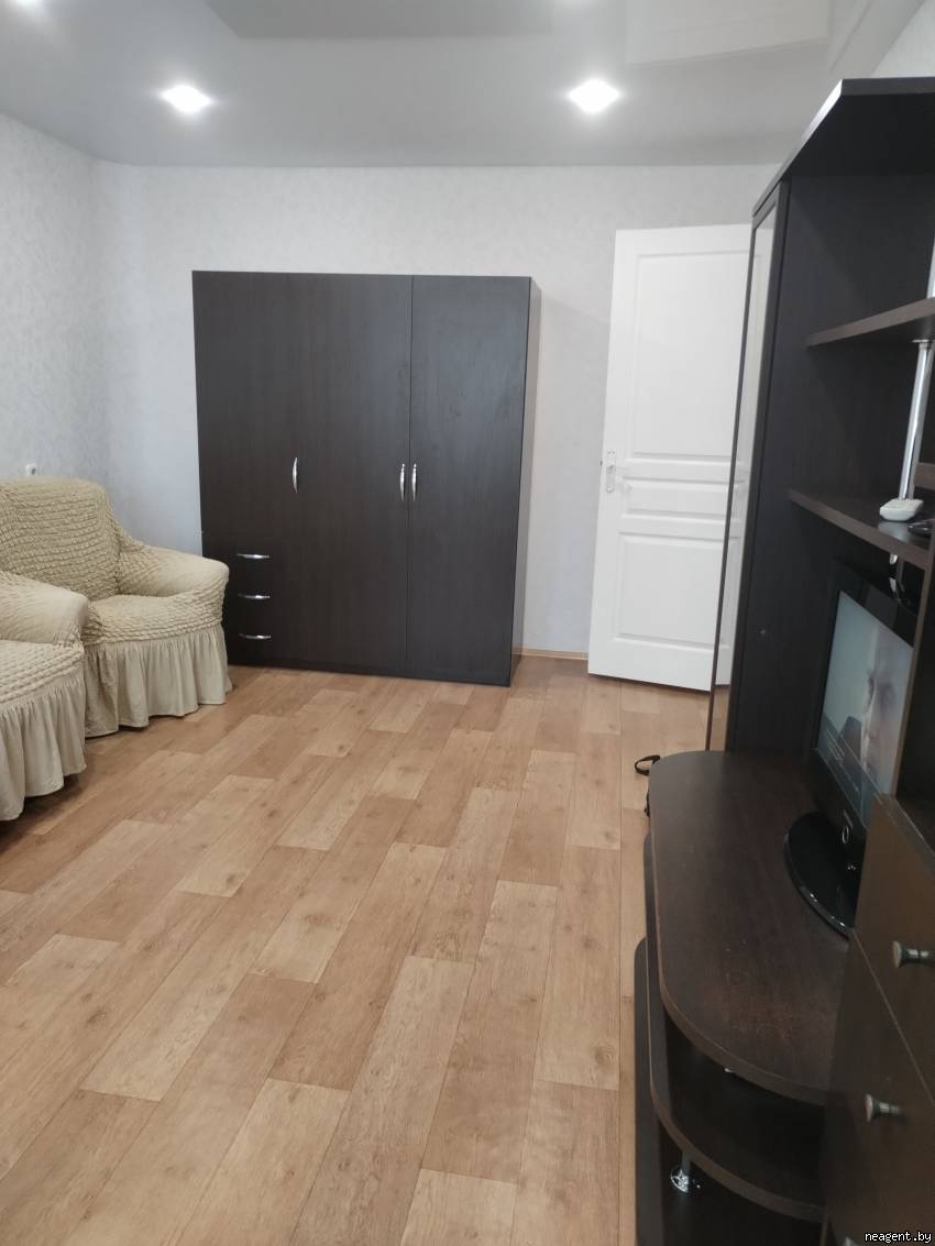 1-комнатная квартира, Люцинская, 11, 900 рублей: фото 2