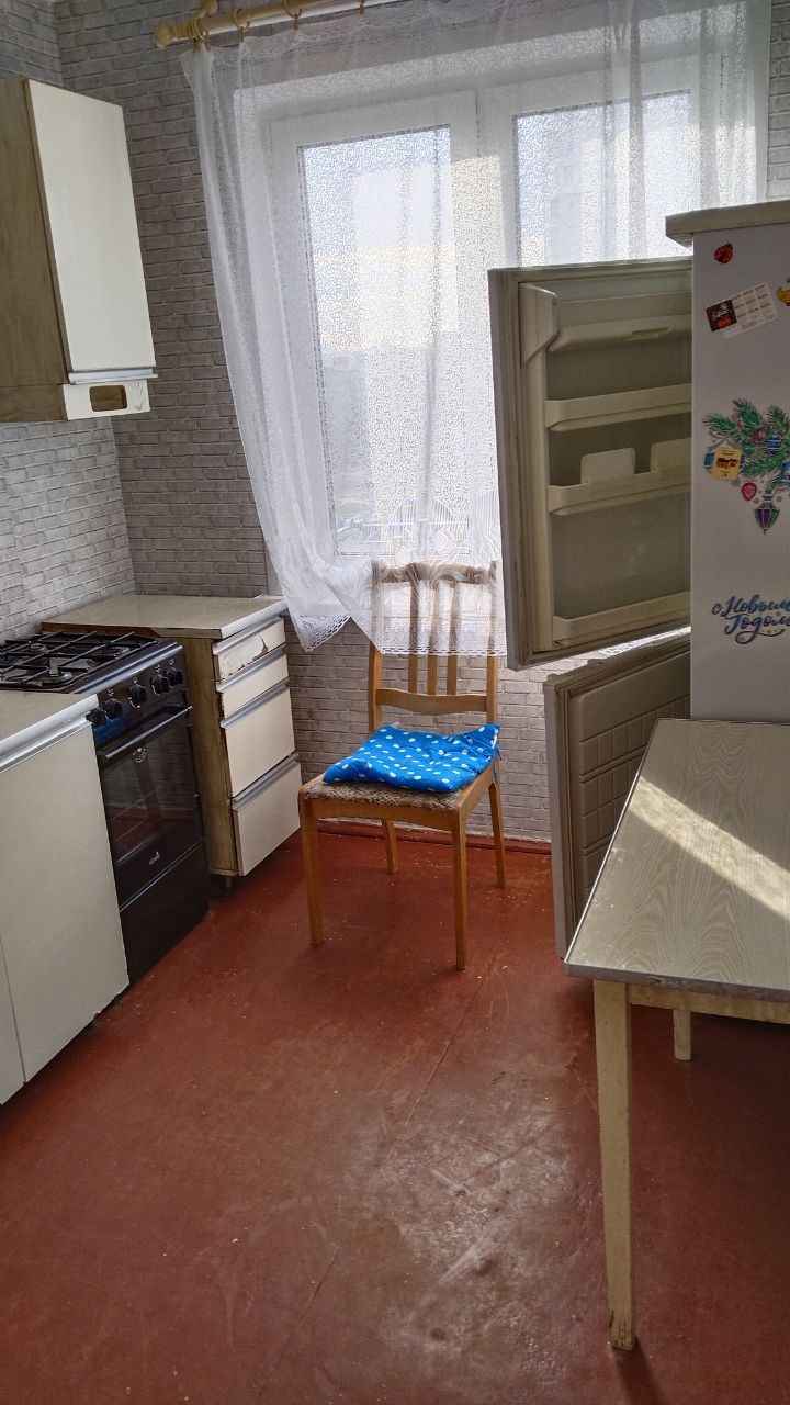 1-комнатная квартира, ул. Кижеватова, 76, 600 рублей: фото 4