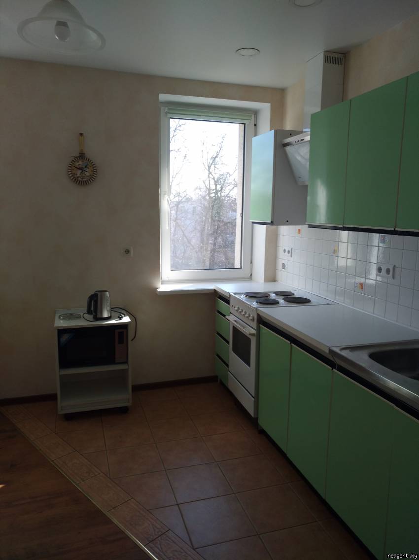 1-комнатная квартира, ул. Леонида Беды, 10, 1000 рублей: фото 2