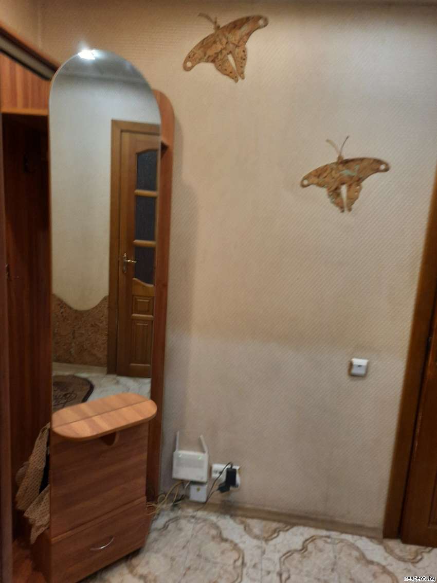 2-комнатная квартира, ул. Водолажского, 10, 976 рублей: фото 1