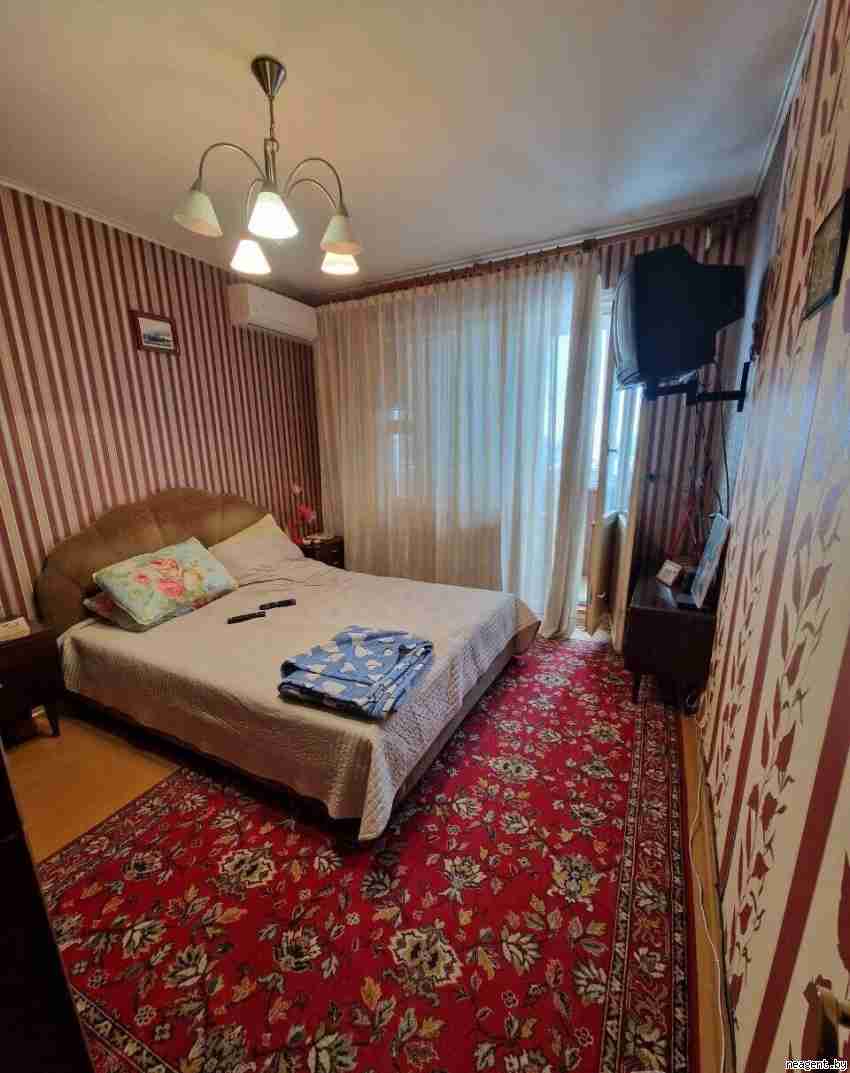3-комнатная квартира, ул. Быховская, 91, 136900 рублей: фото 1