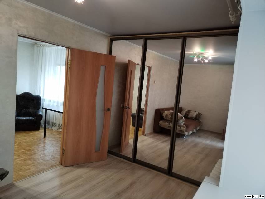 3-комнатная квартира, ул. Калиновского, 99, 450 рублей: фото 2