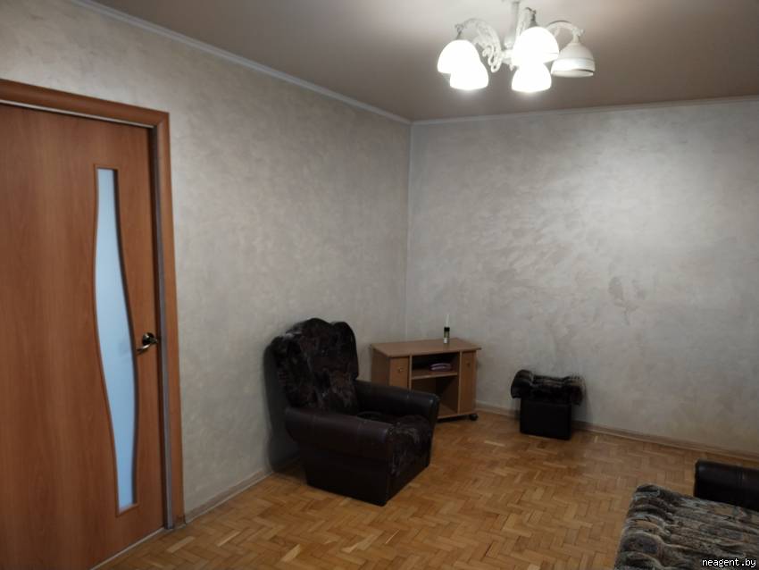 3-комнатная квартира, ул. Калиновского, 99, 450 рублей: фото 4