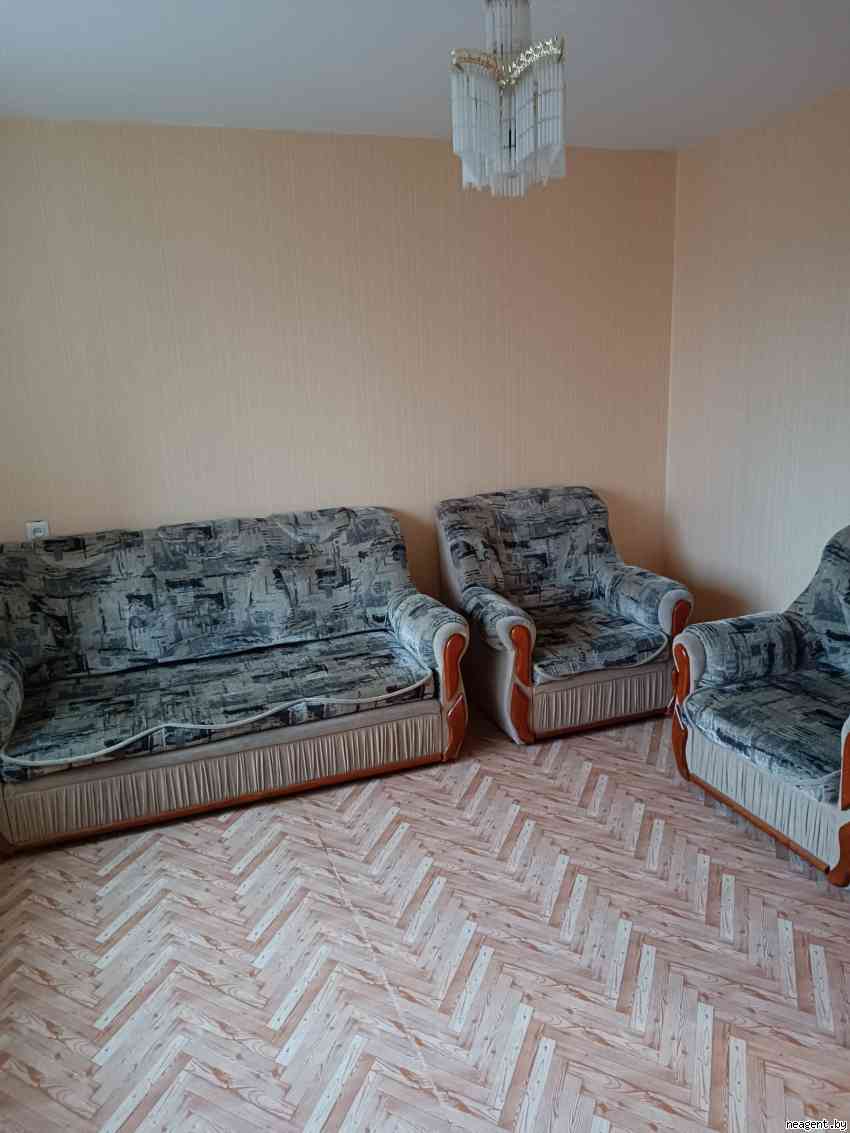 1-комнатная квартира, ул. Лобанка, 85, 750 рублей: фото 1