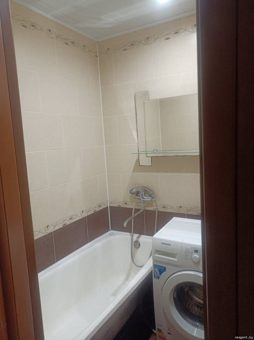 Комната, Сурганова, 22, 320 рублей: фото 1