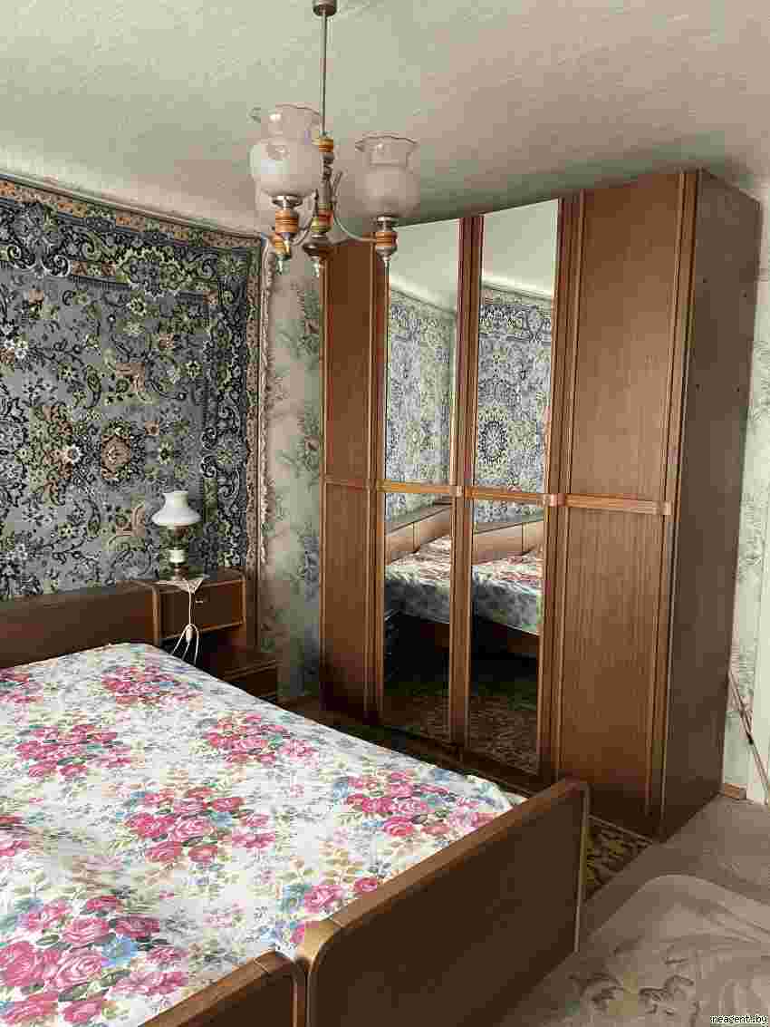 2-комнатная квартира, Барамзиной, 10, 647 рублей: фото 3