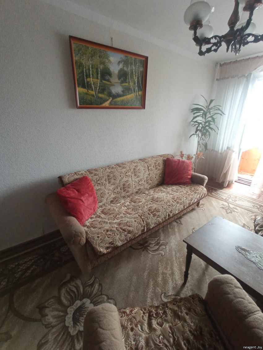 3-комнатная квартира, , 33000 рублей: фото 1