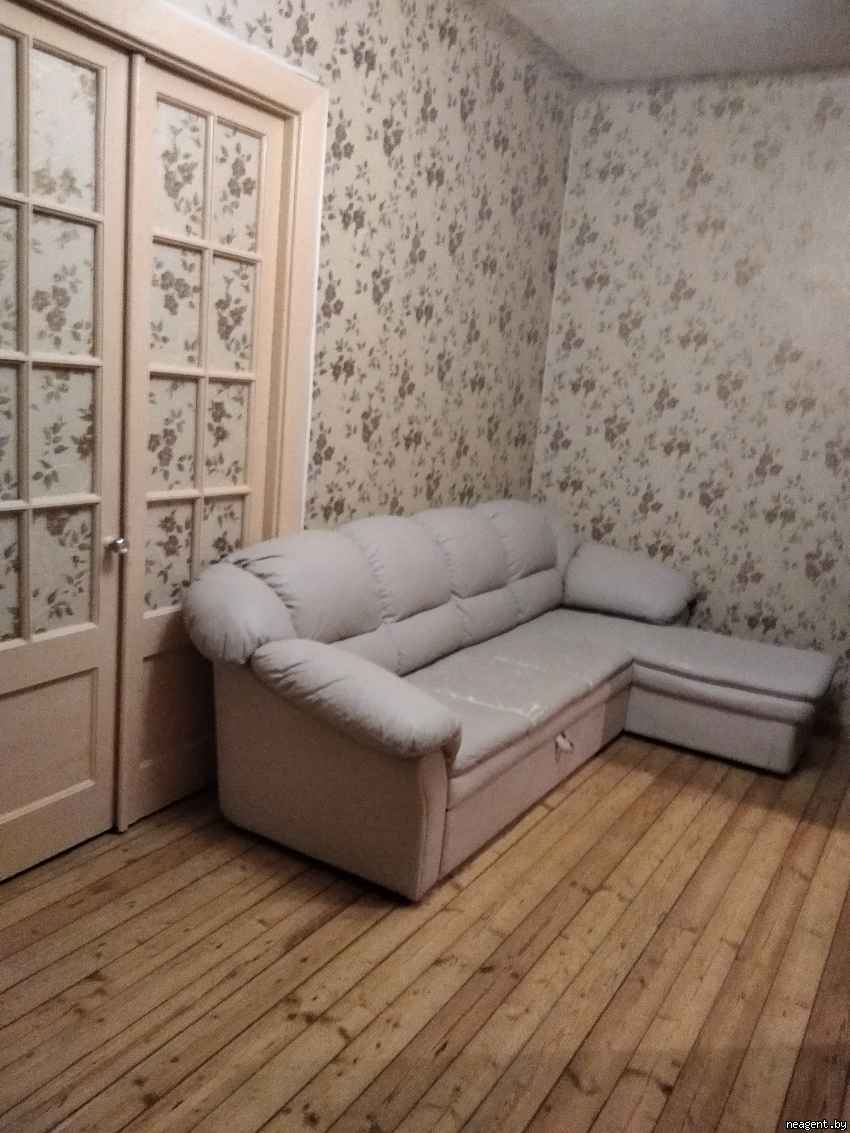 2-комнатная квартира, ул. Розы Люксембург, 106, 800 рублей: фото 2