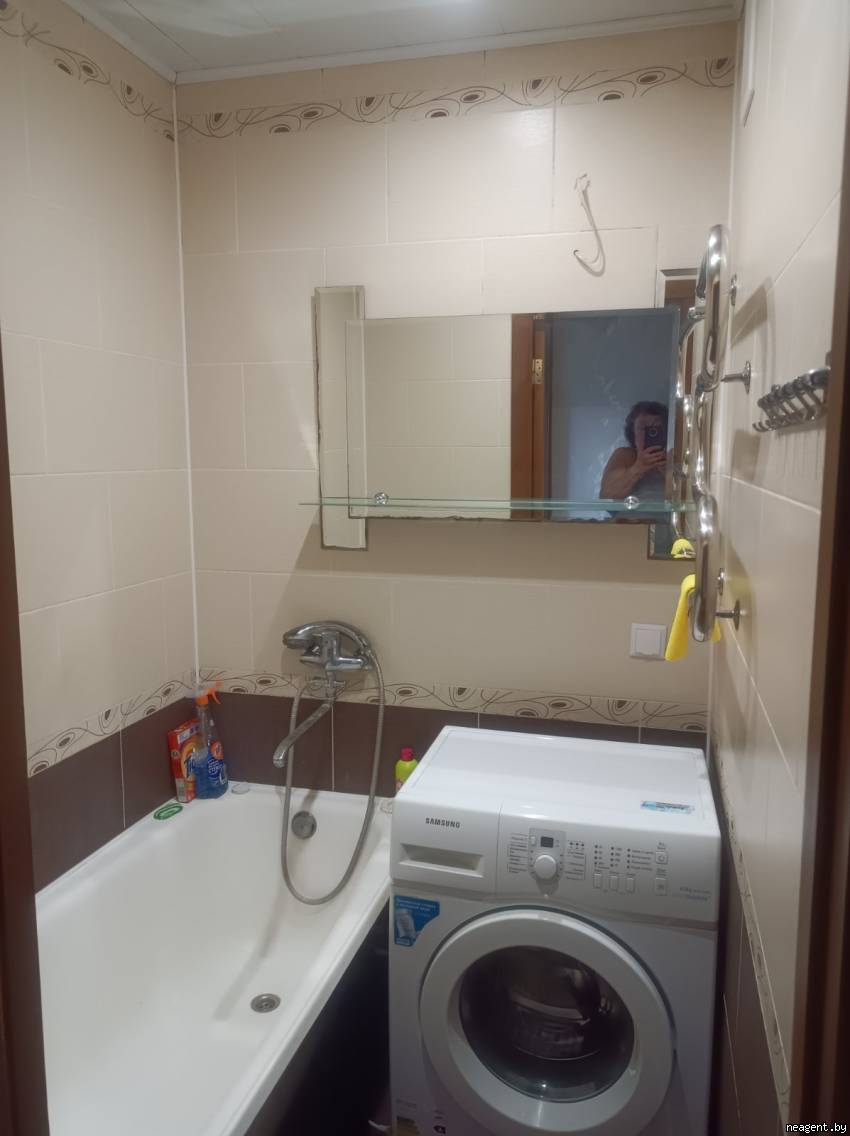 1-комнатная квартира, ул. Космонавтов, 23, 200 рублей: фото 1