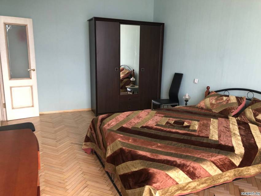 3-комнатная квартира, Свободы площадь пл., 5, 2103 рублей: фото 2