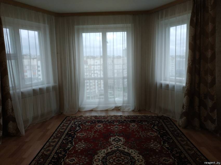 1-комнатная квартира, ул. Игнатовского, 1, 750 рублей: фото 1