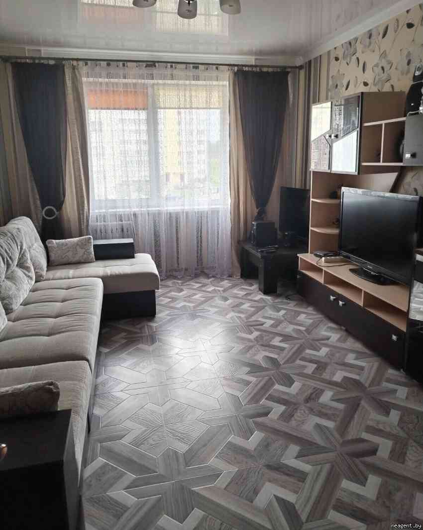 1-комнатная квартира, ул. Притыцкого, 24, 727 рублей: фото 1