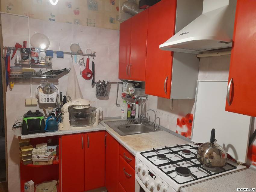 3-комнатная квартира, ул. Тикоцкого, 46/1, 1140 рублей: фото 1