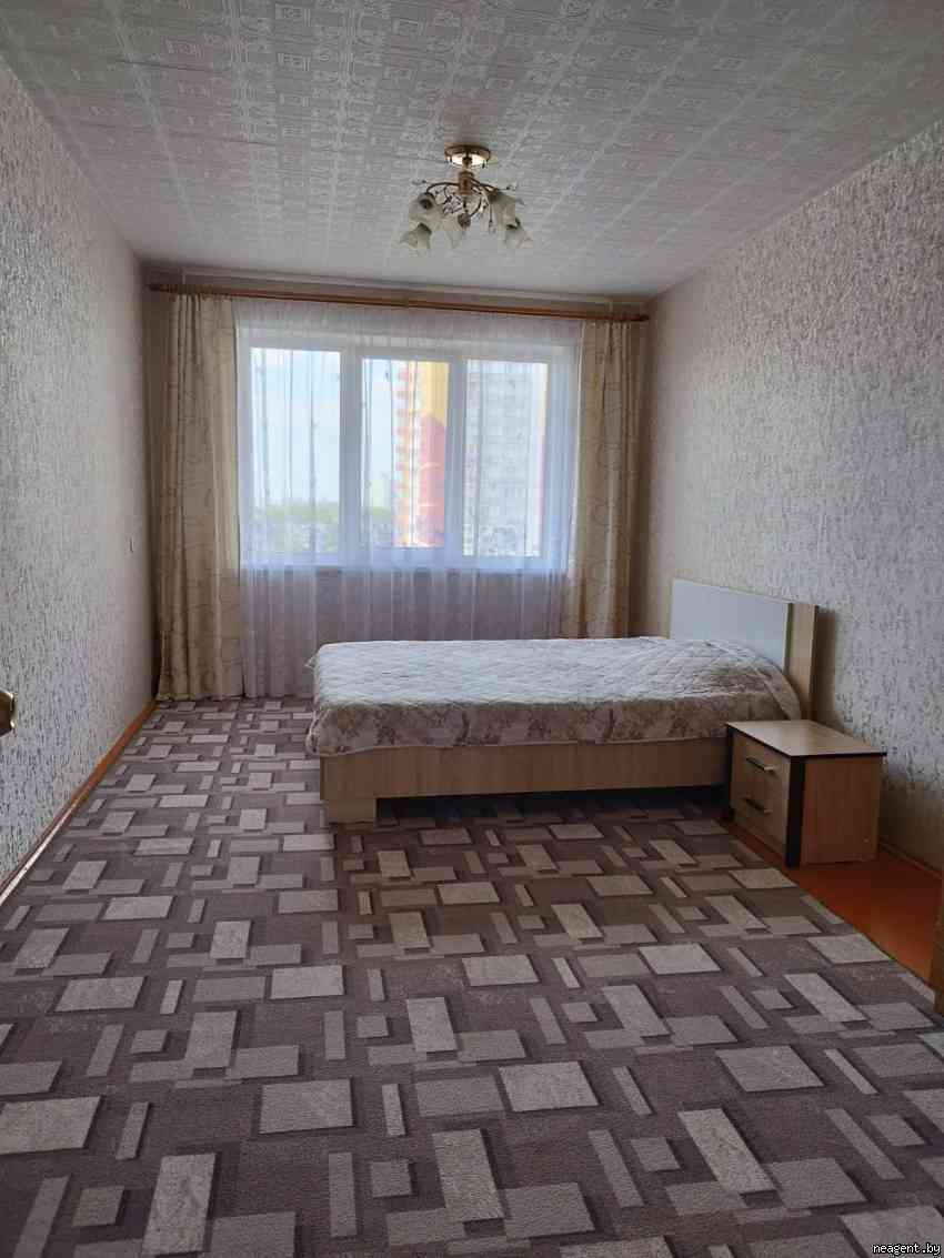 3-комнатная квартира, Рокоссовского просп., 145, 255448 рублей: фото 1