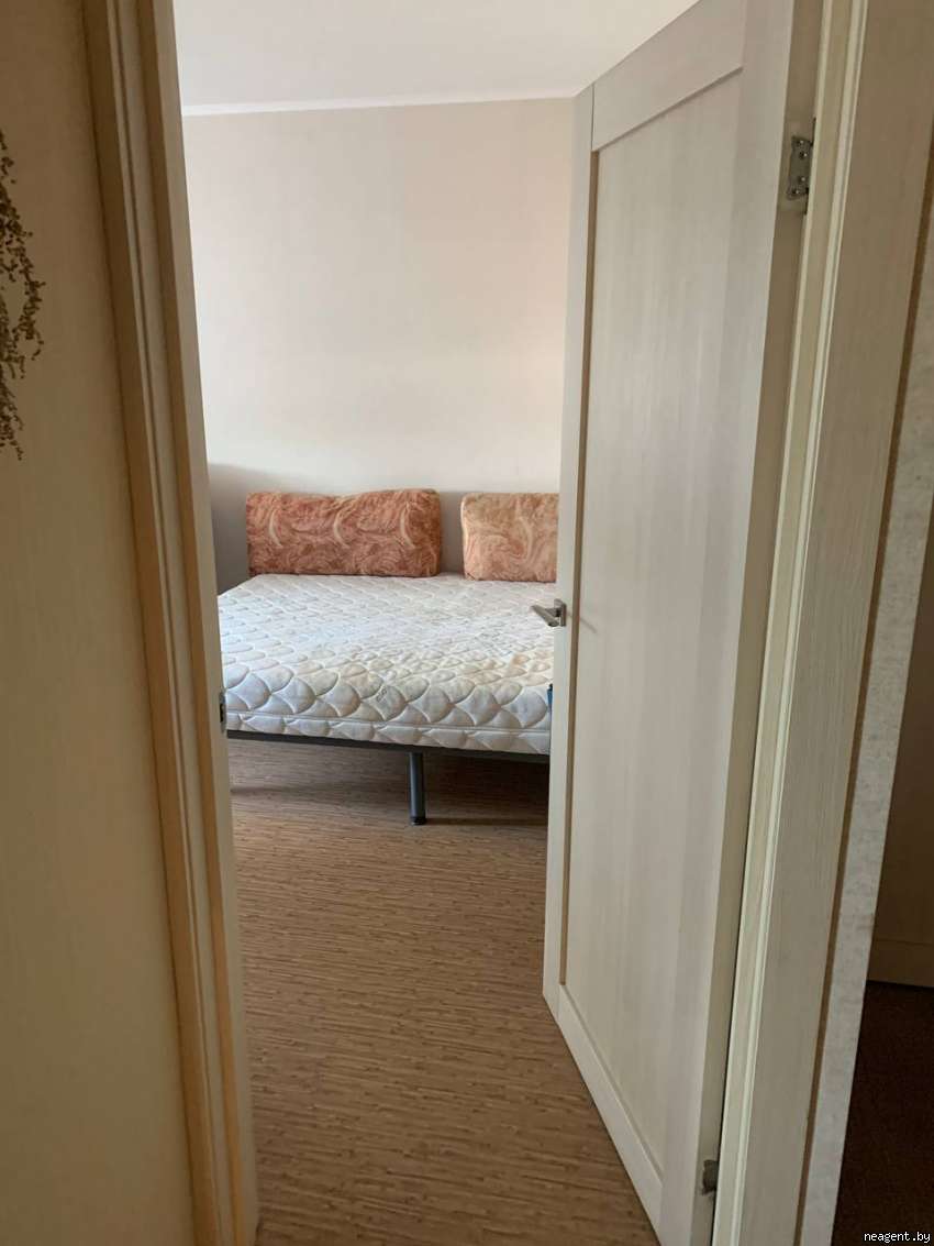 3-комнатная квартира, ул. Зеленая, 1, 1739 рублей: фото 4