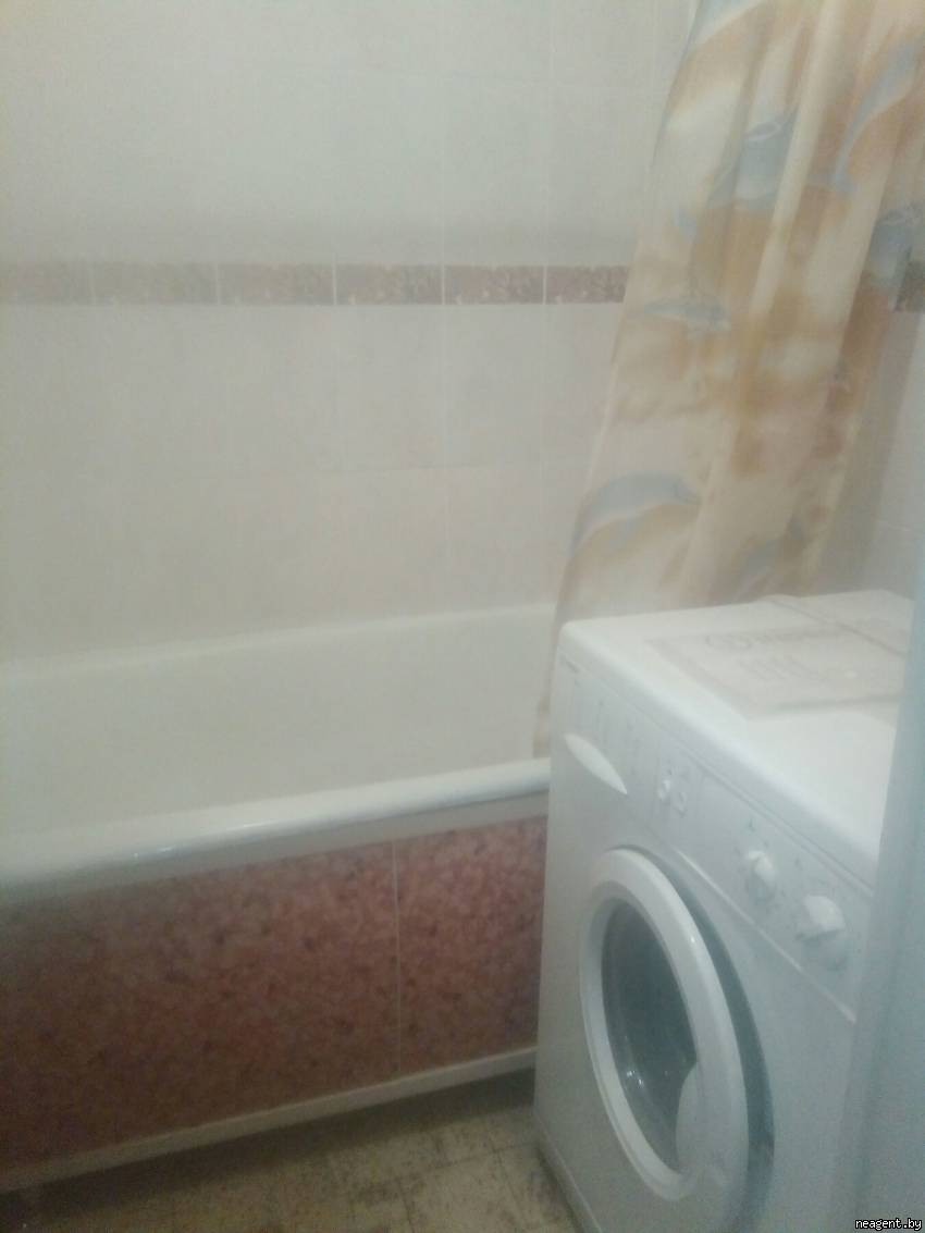 Комната, ул. Есенина, 9, 330 рублей: фото 3