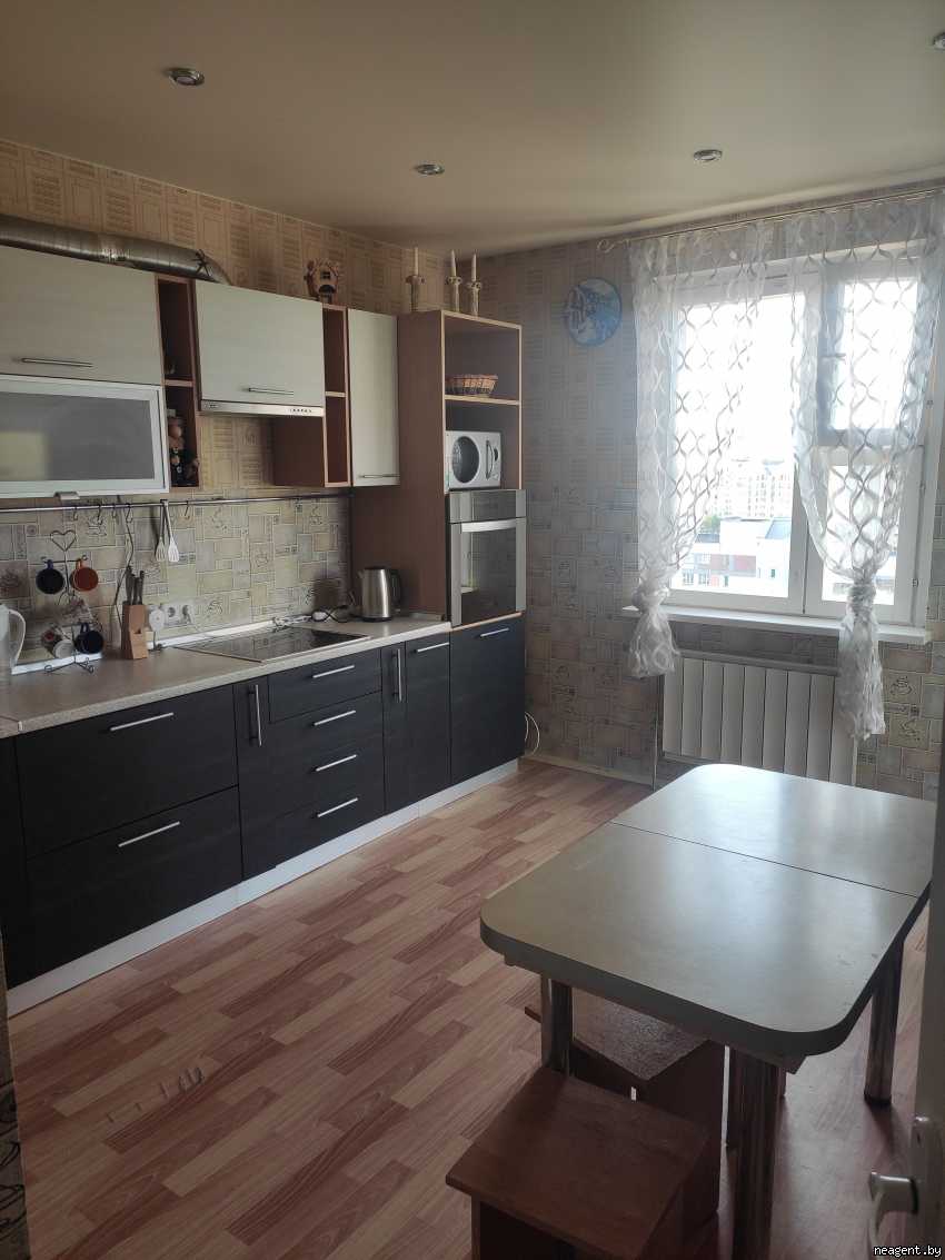 2-комнатная квартира, ул. Матусевича, 84, 1126 рублей: фото 1