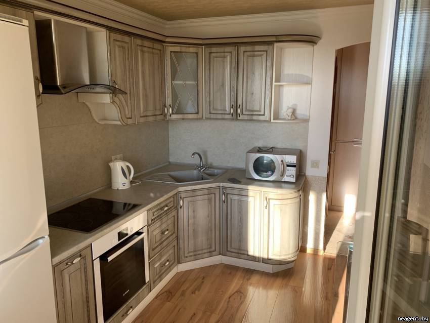 1-комнатная квартира, ул. Воронянского, 4/1, 1060 рублей: фото 1