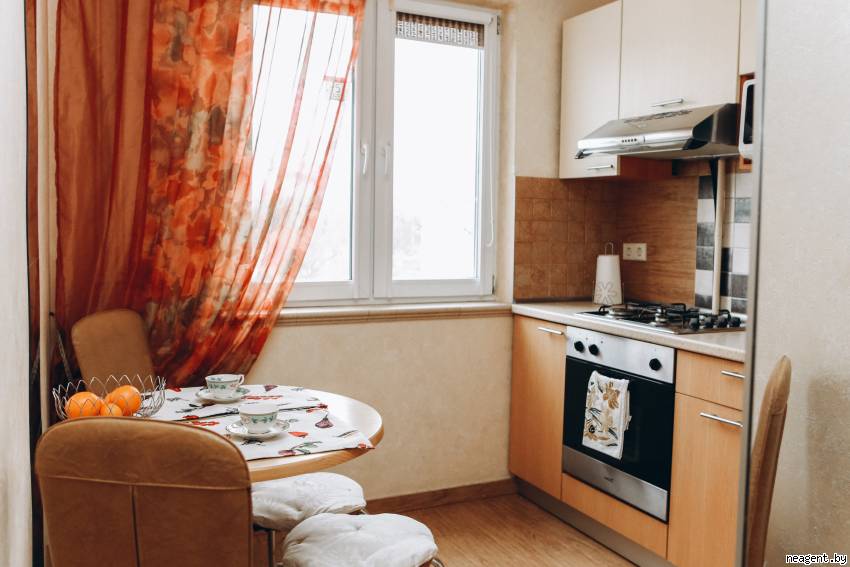 2-комнатная квартира, Орловская, 7, 1121 рублей: фото 1