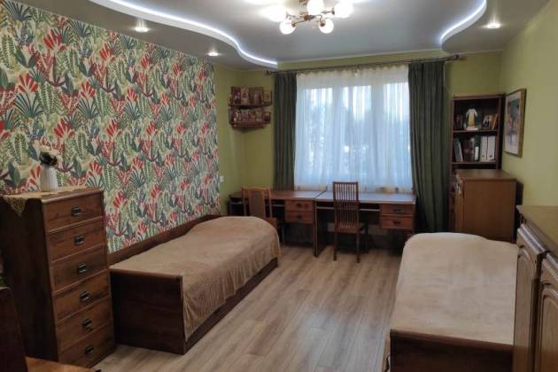 2-комнатная квартира, Гризодубовой ул., за 211493 р.