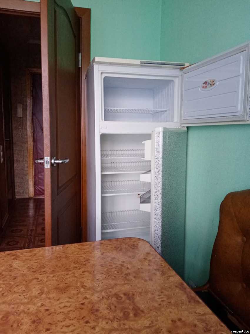 2-комнатная квартира, ул. Алеся Бачило, 30, 750 рублей: фото 7