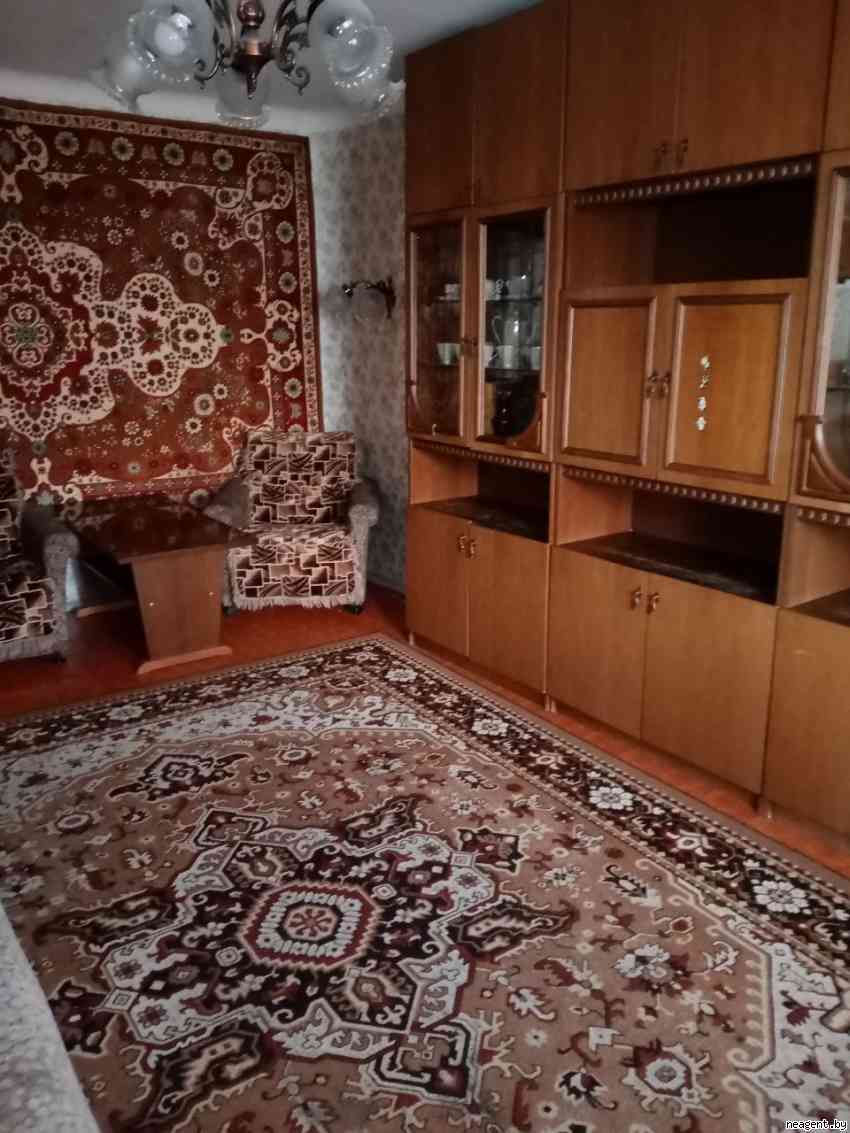 2-комнатная квартира, ул. Алеся Бачило, 30, 750 рублей: фото 1