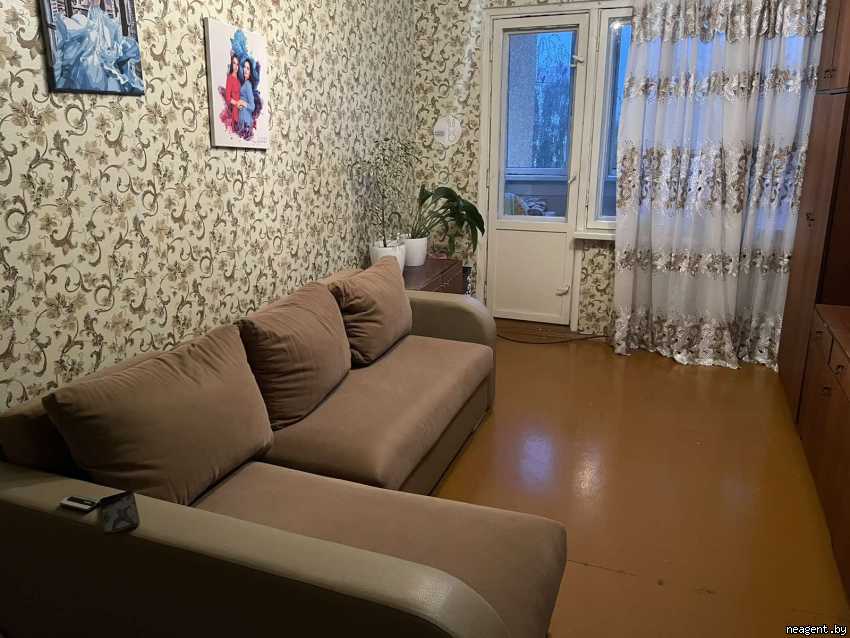 Комната, ул. Малинина, 34, 320 рублей: фото 1