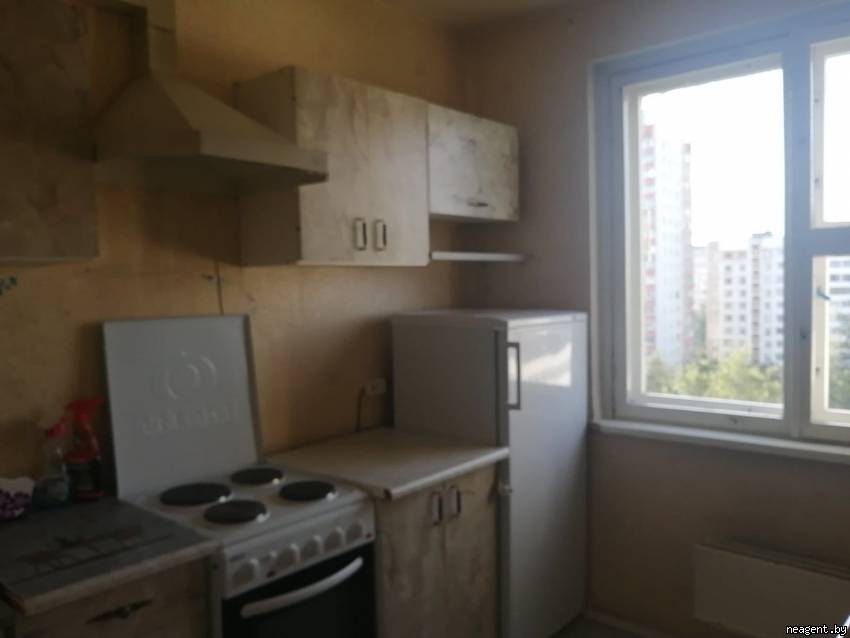 1-комнатная квартира, ул. Шугаева, 13/1, 250 рублей: фото 4