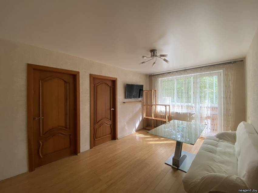 4-комнатная квартира, ул. Калиновского, 61, 1548 рублей: фото 1