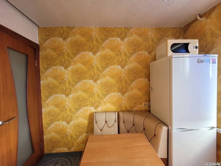 2-комнатная квартира, Алтайская, 64/1, 1100 рублей: фото 2