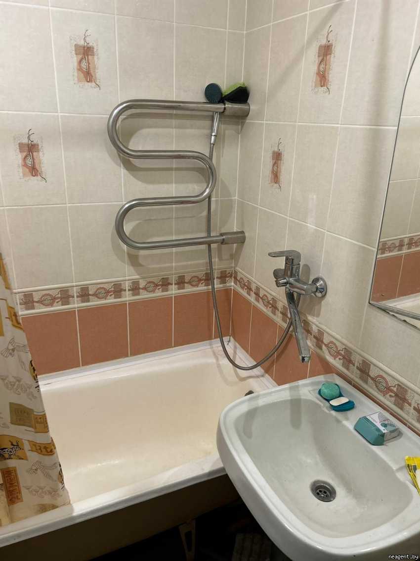 1-комнатная квартира, ул. Космонавтов, 33, 1200 рублей: фото 4