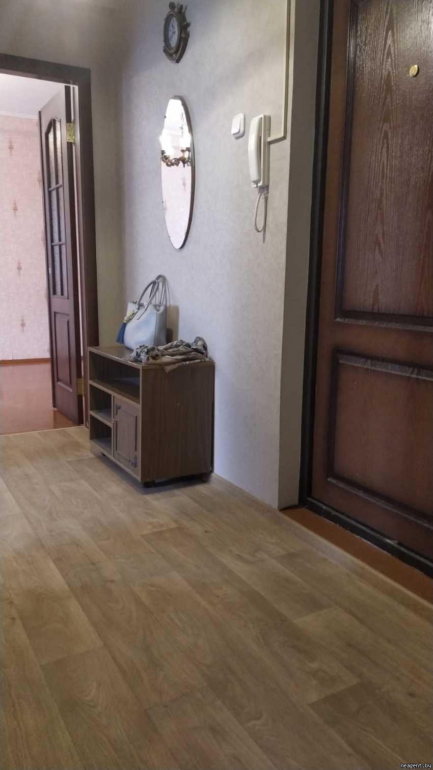 2-комнатная квартира, ул. Асаналиева, 22/2, 827 рублей: фото 2