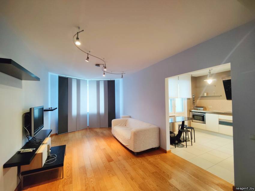 3-комнатная квартира, Шаранговича, 53, 1743 рублей: фото 1