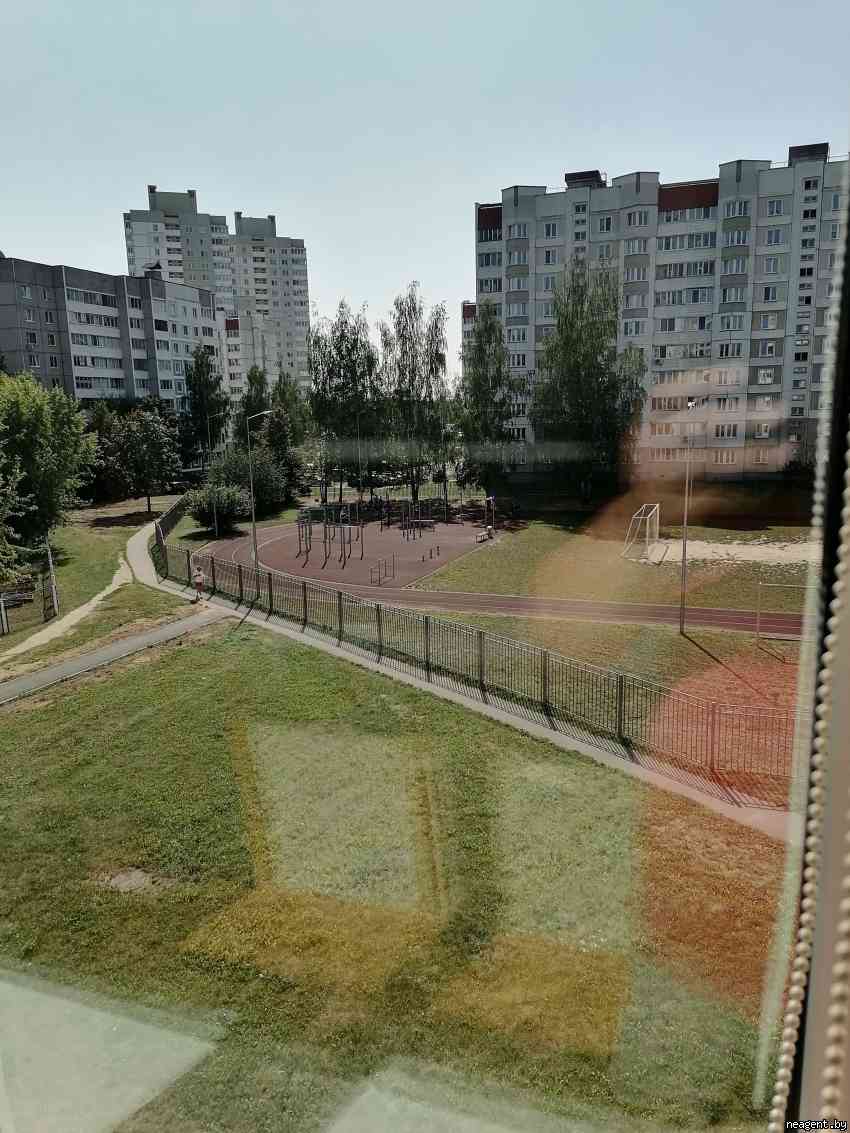 3-комнатная квартира, ул. Алеся Бачило, 5, 1100 рублей: фото 3