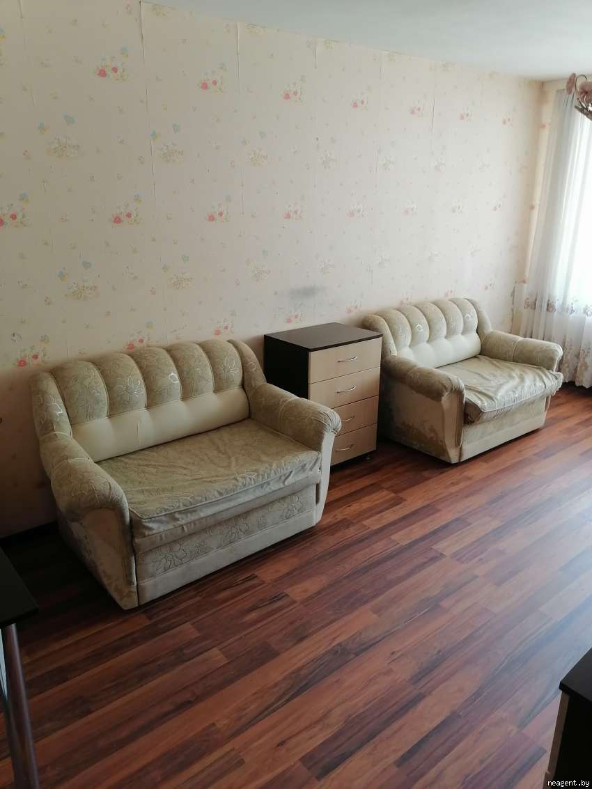 3-комнатная квартира, ул. Алеся Бачило, 5, 1100 рублей: фото 5