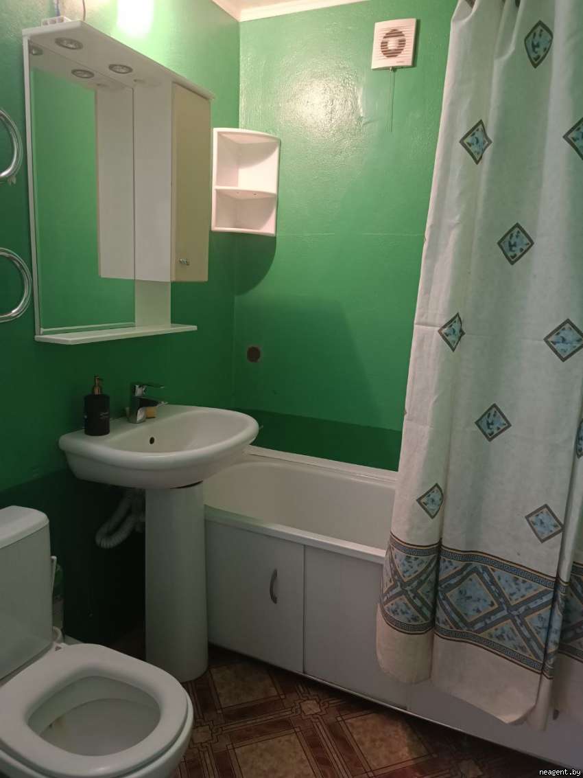 1-комнатная квартира, Строителей, 5, 735 рублей: фото 5