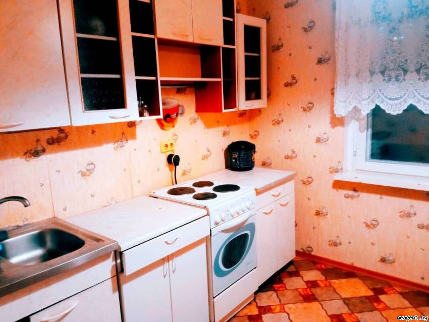 1-комнатная квартира, ул. Космонавтов, 3/3, 950 рублей: фото 1