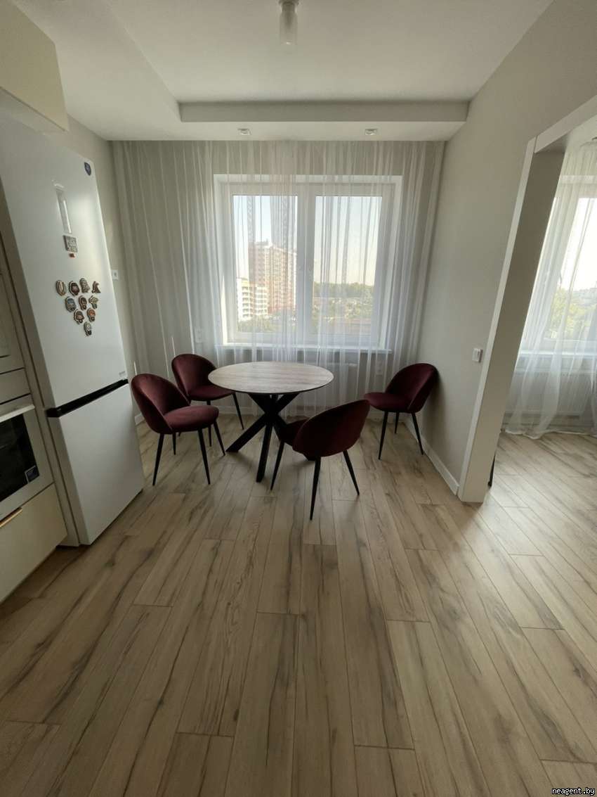 3-комнатная квартира, ул. Нововиленская, 41, 2247 рублей: фото 1