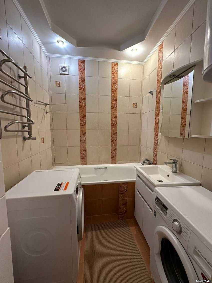 2-комнатная квартира, Независимости просп., 84/Б, 850 рублей: фото 1